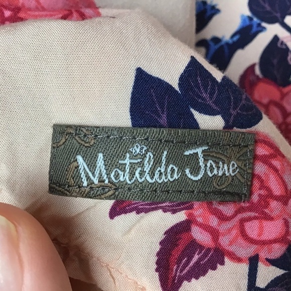 Matilda Jane Floral Semi Button Down Top - Picture 6 of 8